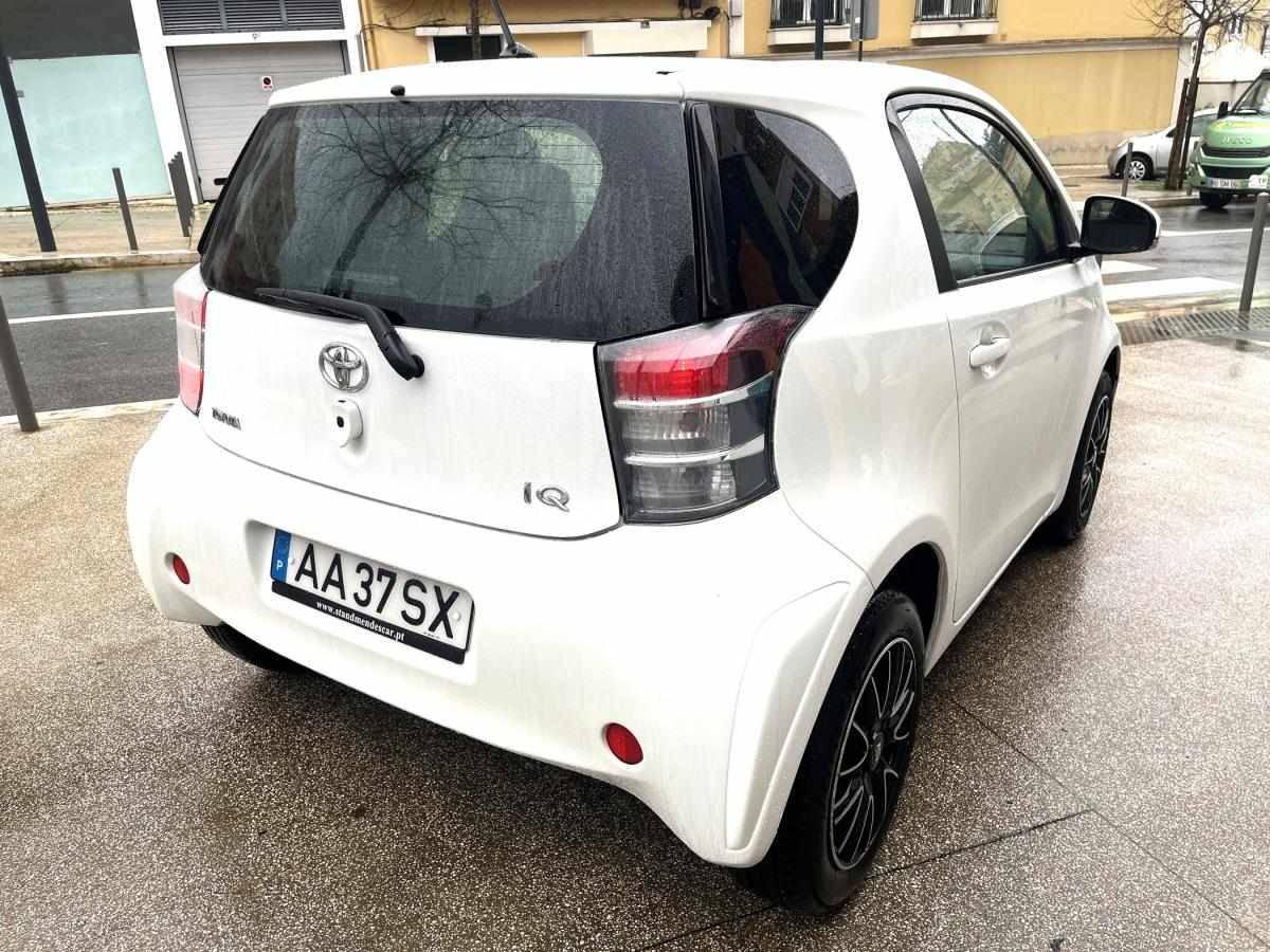 toyota-iq-2009-gasolina-998cc