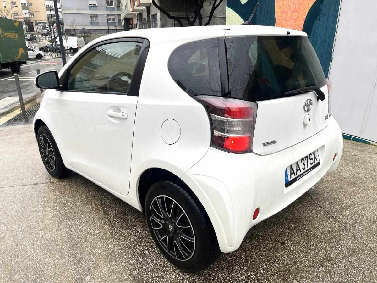 toyota-iq-2009-gasolina-998cc