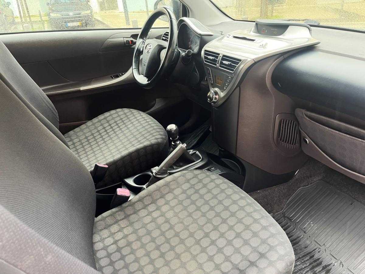 toyota-iq-2009-gasolina-998cc