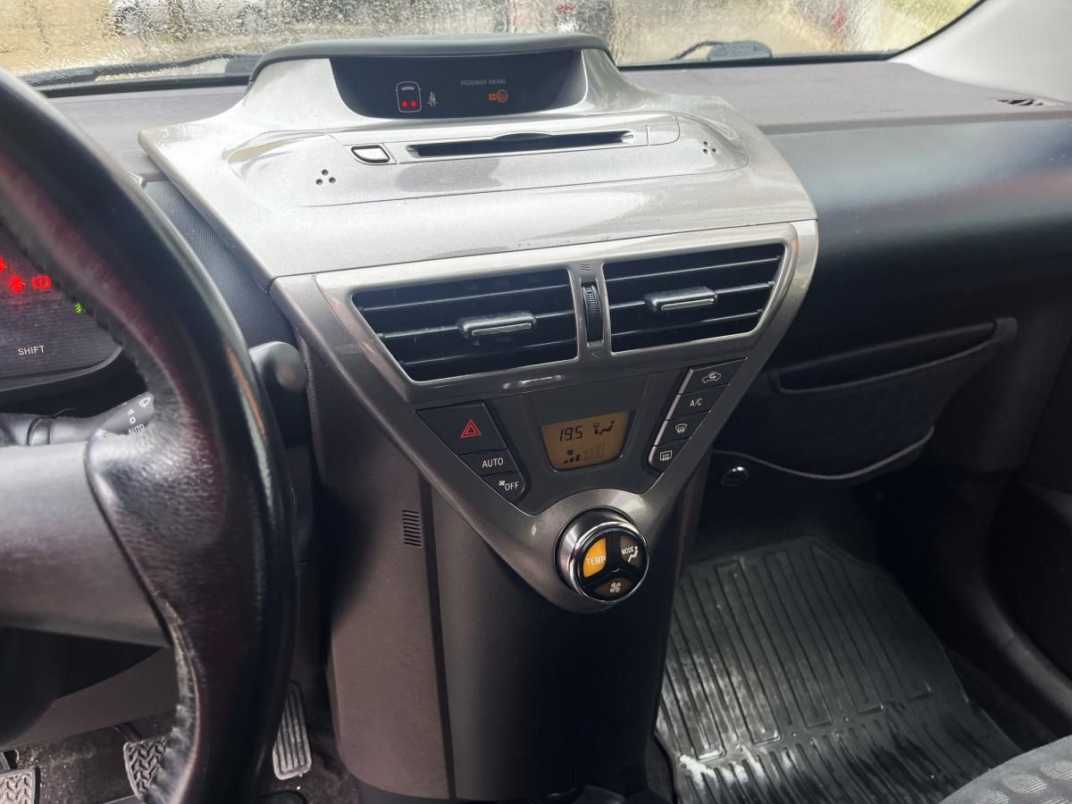 toyota-iq-2009-gasolina-998cc