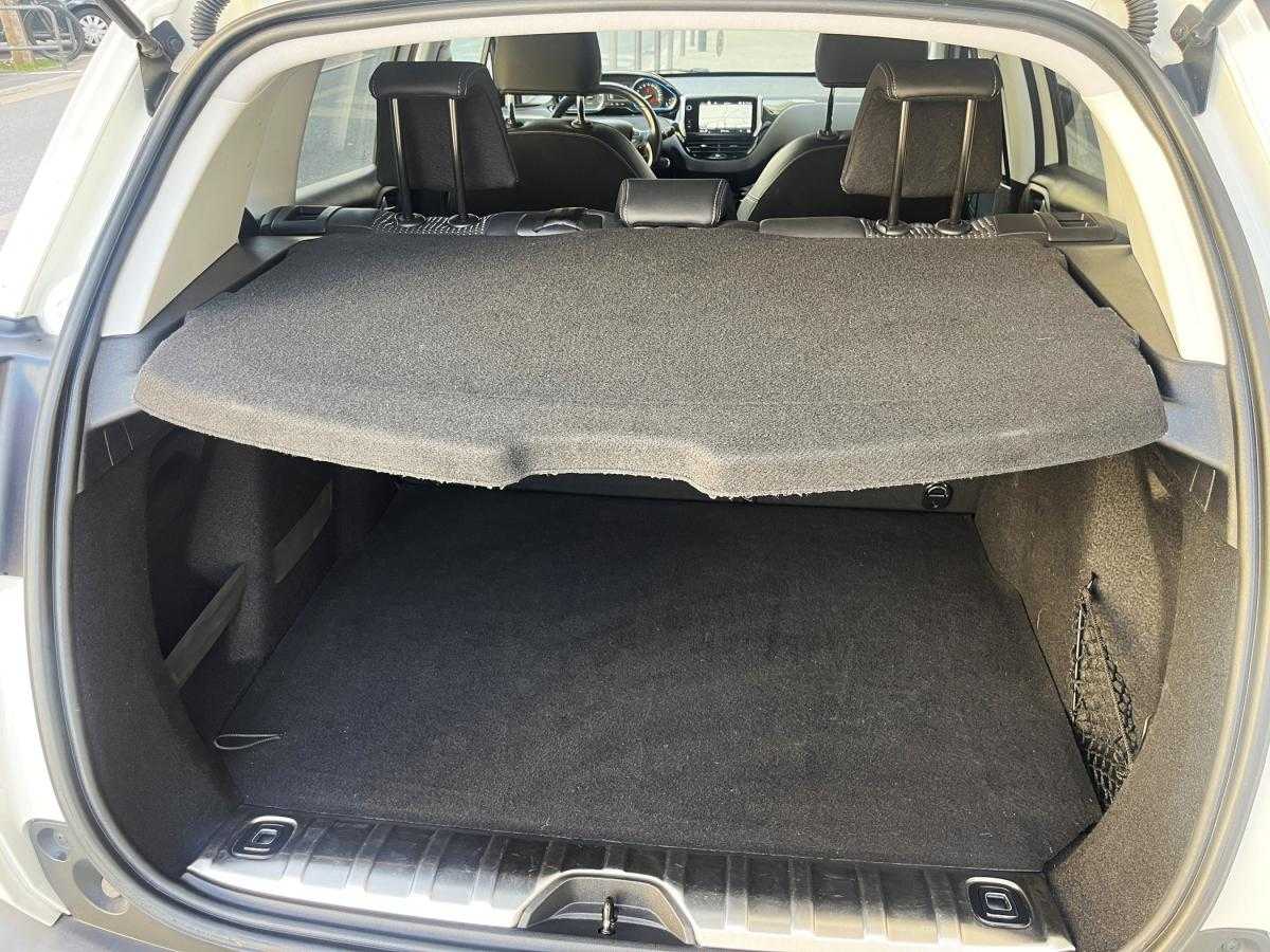 peugeot-2008-2017-gasolina-1199cc
