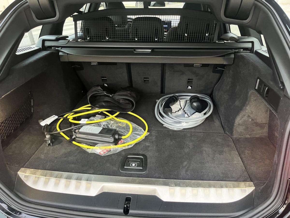 bmw-serie-3-2023-hibrido-a-gasolina-1998cc
