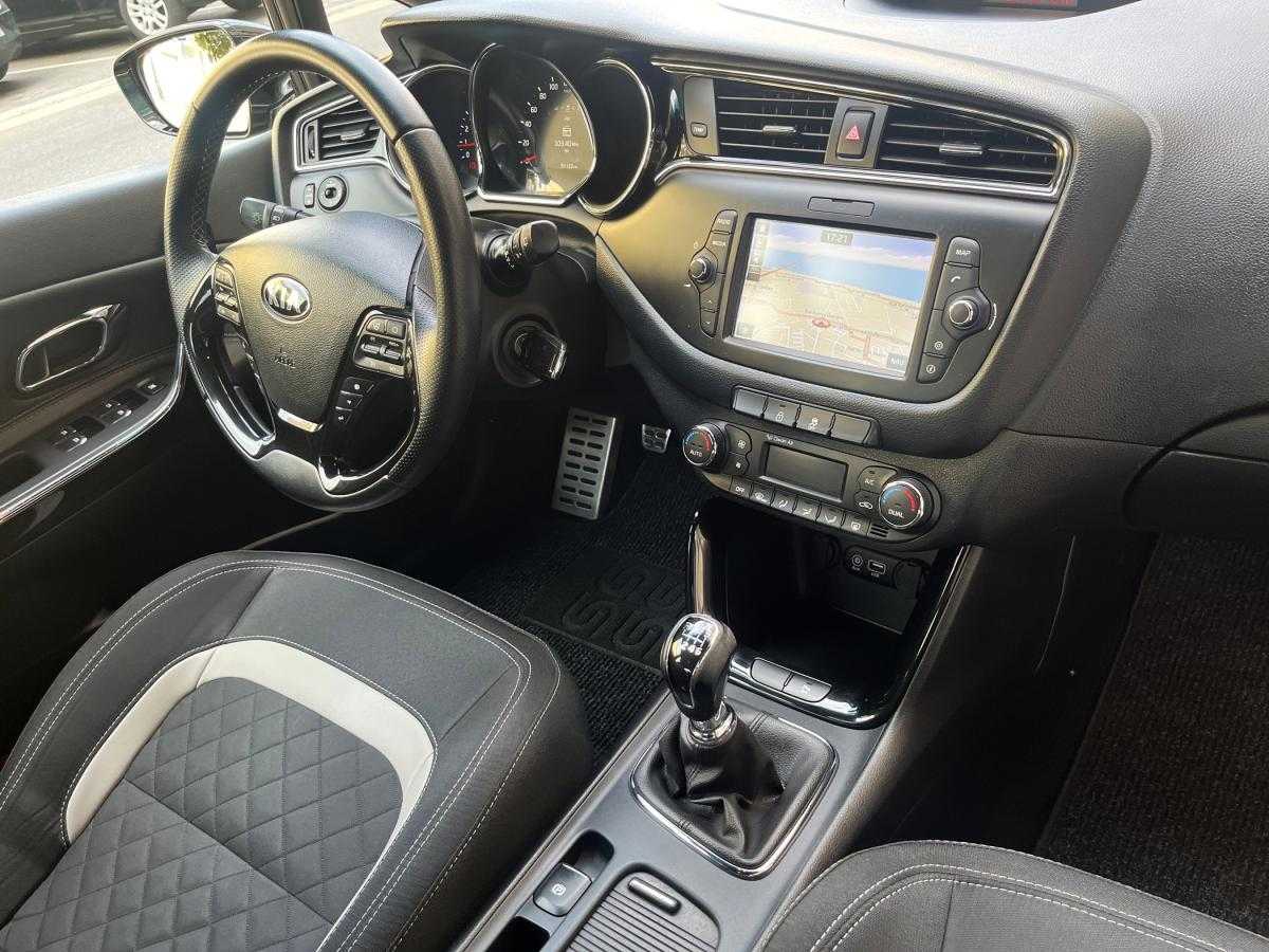 kia-ceed-sw-2017-diesel-1582cc