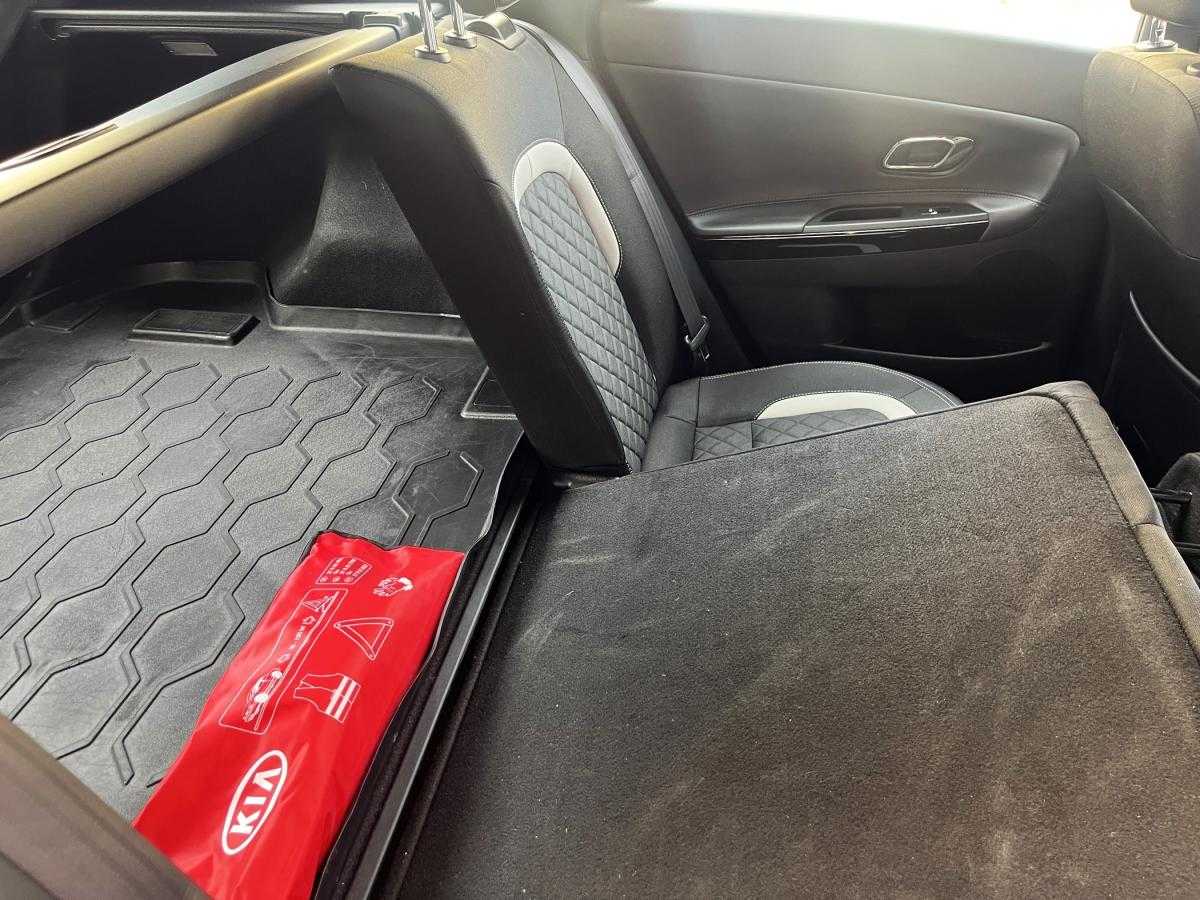 kia-ceed-sw-2017-diesel-1582cc