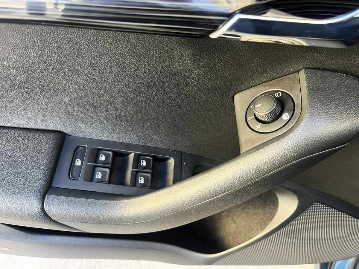 skoda-octavia-break-2018-gasolina-999cc