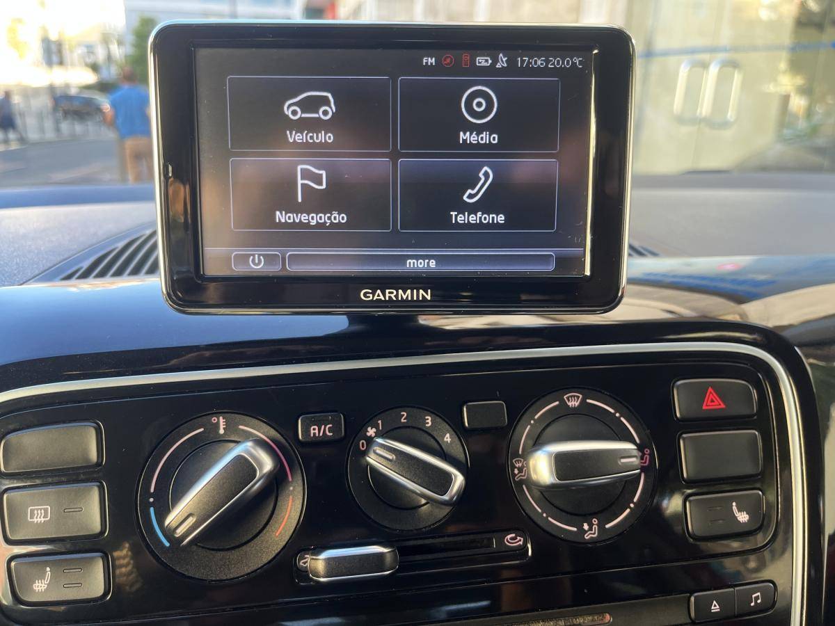 volkswagen-up-2013-gasolina-999cc
