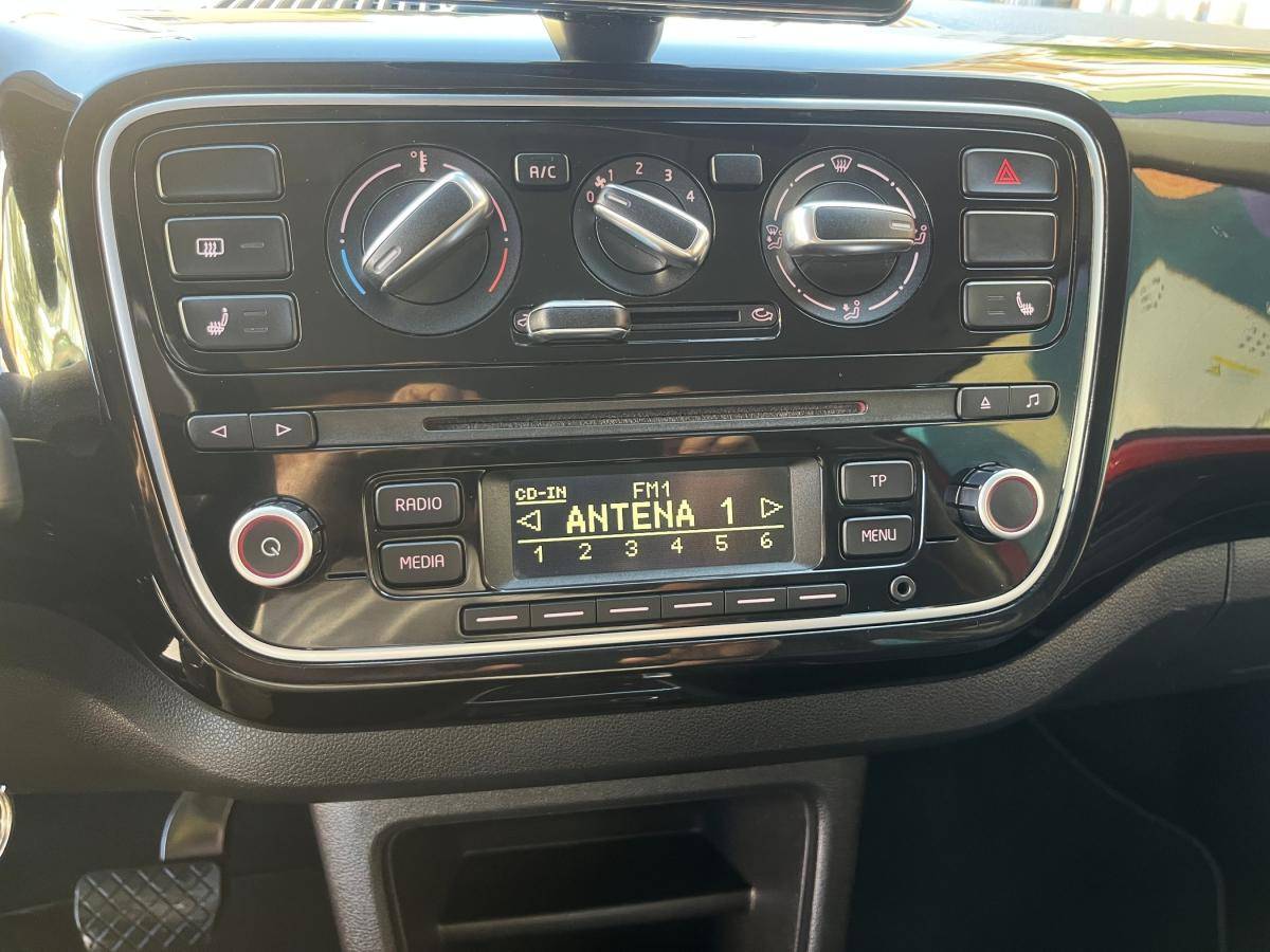 volkswagen-up-2013-gasolina-999cc