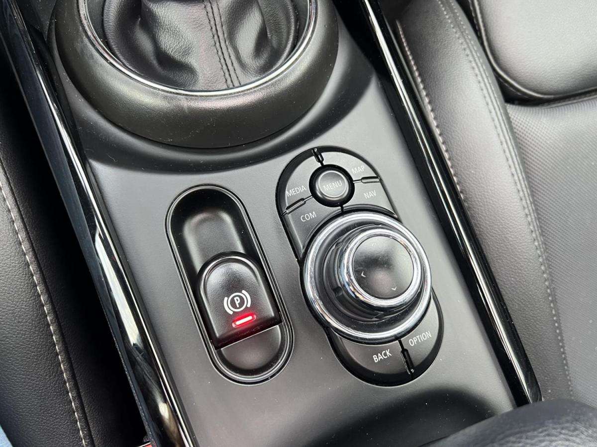 mini-clubman-2021-diesel-1496cc