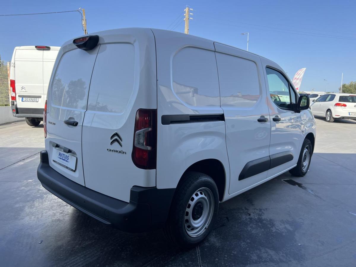 citroen-berlingo-2022-diesel-1499cc