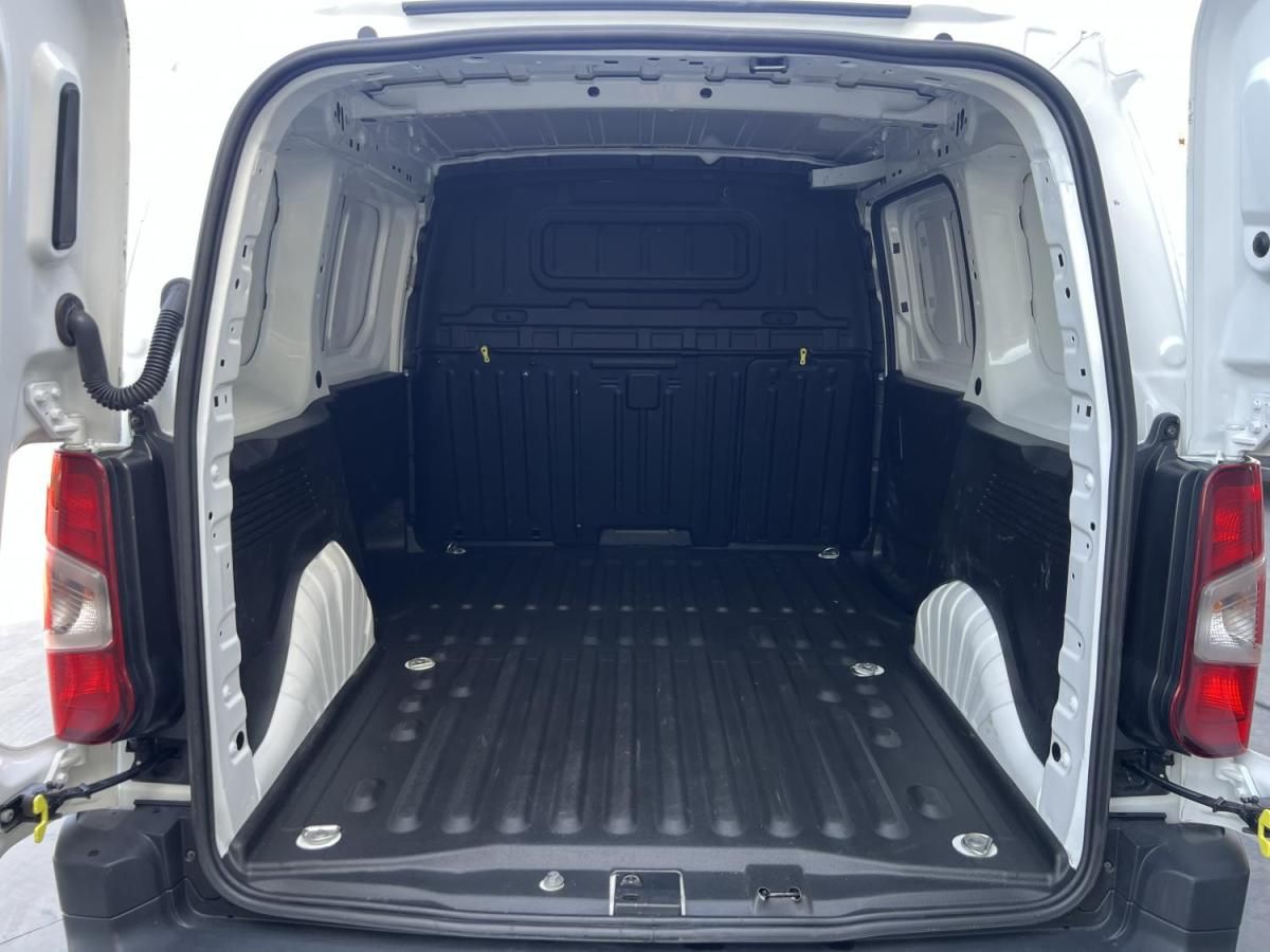 citroen-berlingo-2022-diesel-1499cc