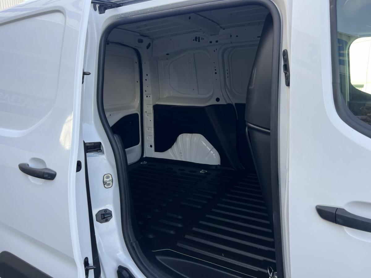 citroen-berlingo-2022-diesel-1499cc