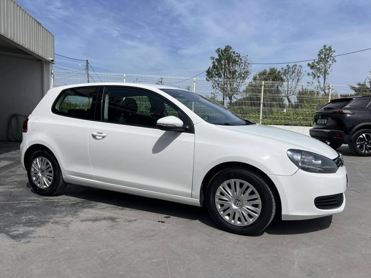 volkswagen-golf-2012-diesel-1598cc