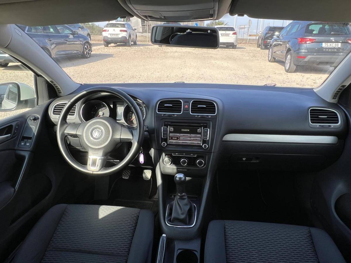 volkswagen-golf-2012-diesel-1598cc