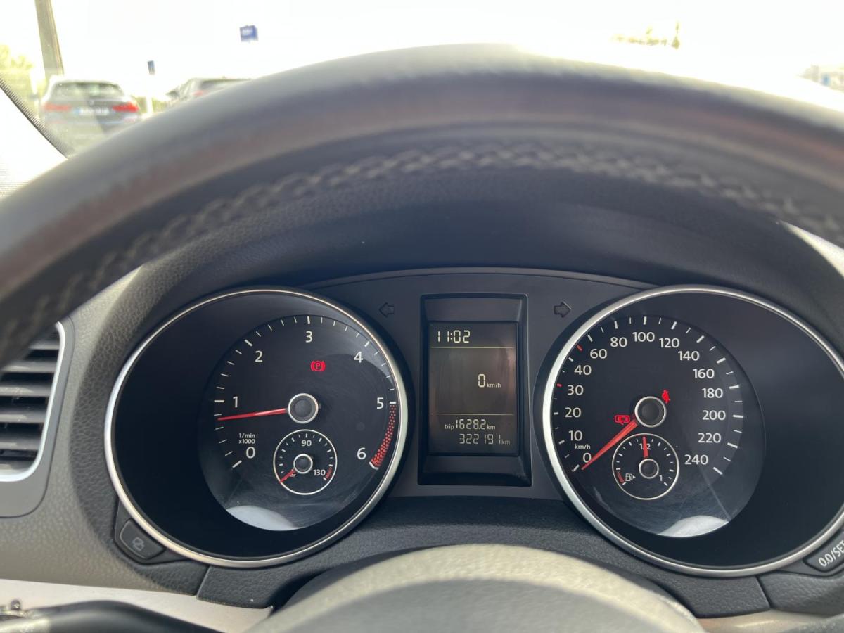 volkswagen-golf-2012-diesel-1598cc