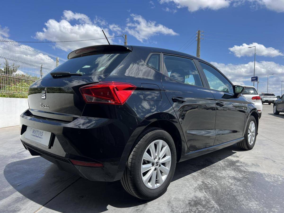 seat-ibiza-2023-gasolina-999cc