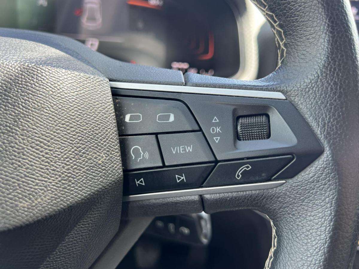 seat-ibiza-2023-gasolina-999cc