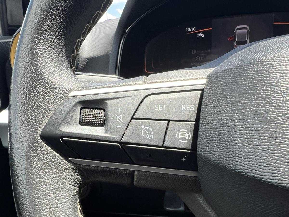 seat-ibiza-2023-gasolina-999cc