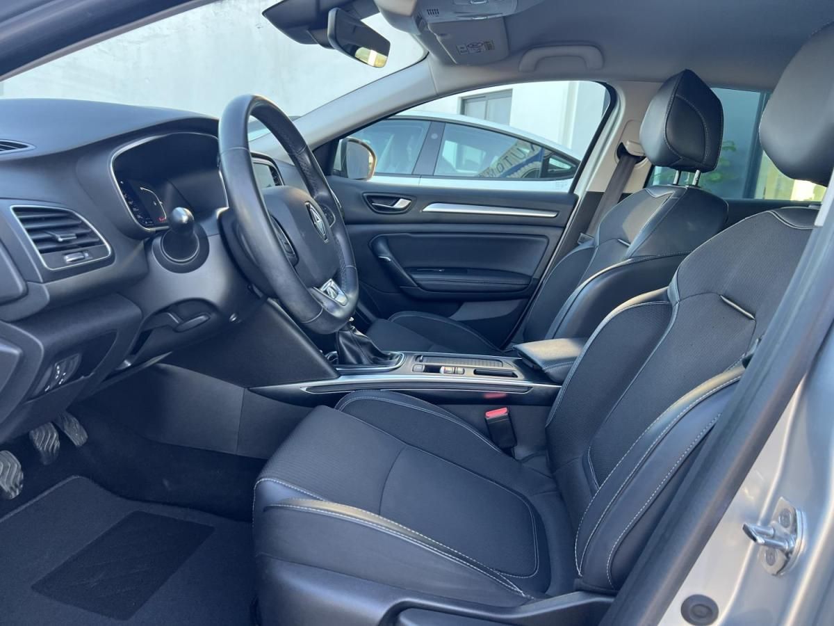 renault-megane-sport-tourer-2022-diesel-1461cc