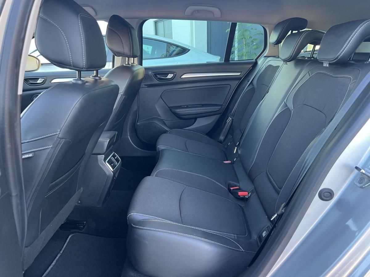 renault-megane-sport-tourer-2022-diesel-1461cc