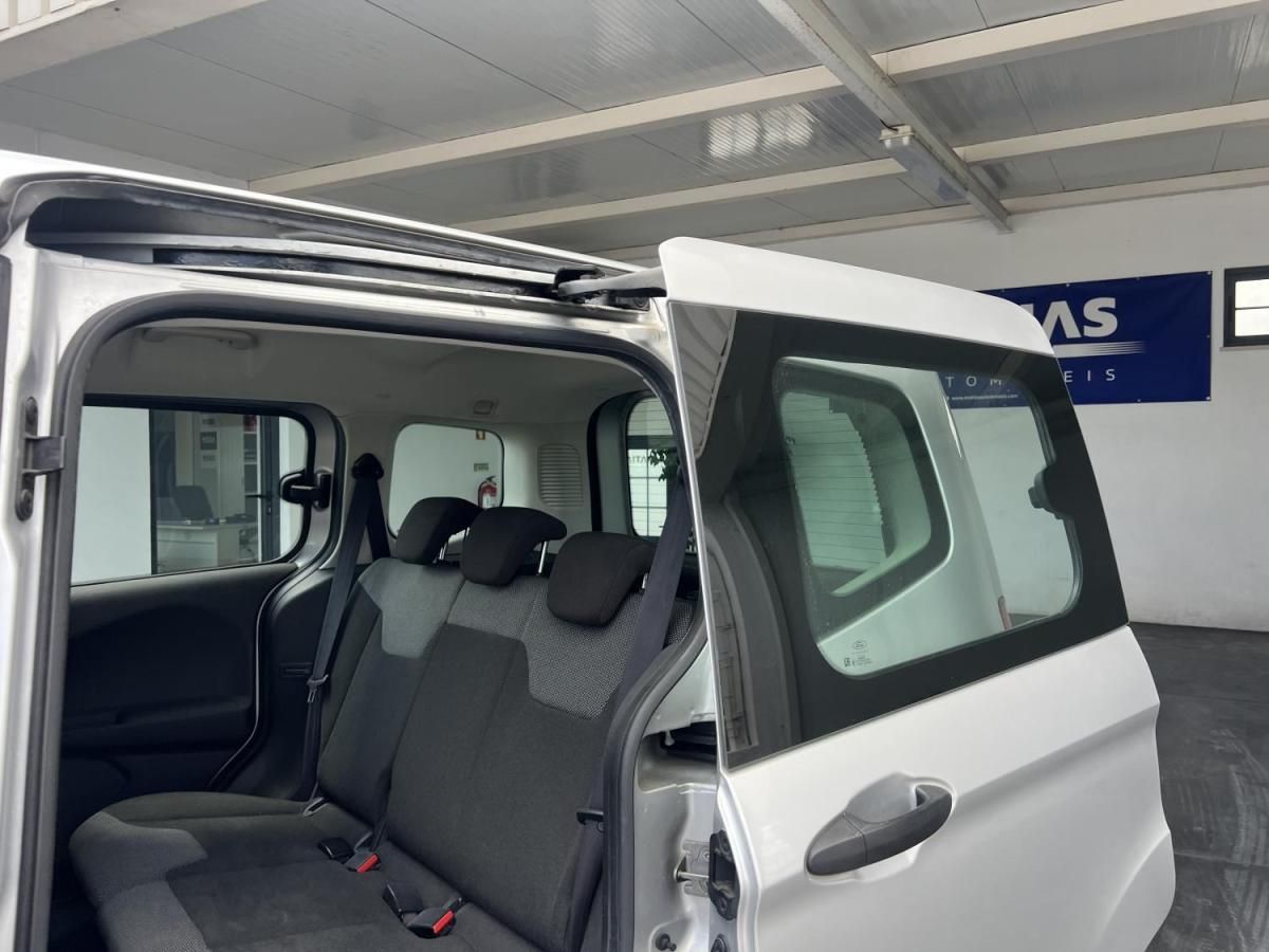 ford-tourneo-courier-2015-gasolina-998cc