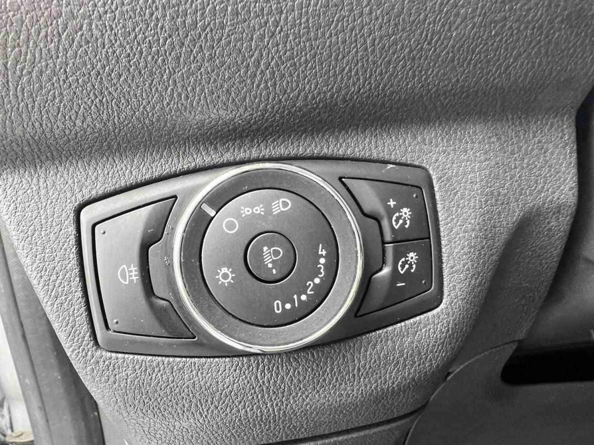 ford-tourneo-courier-2015-gasolina-998cc