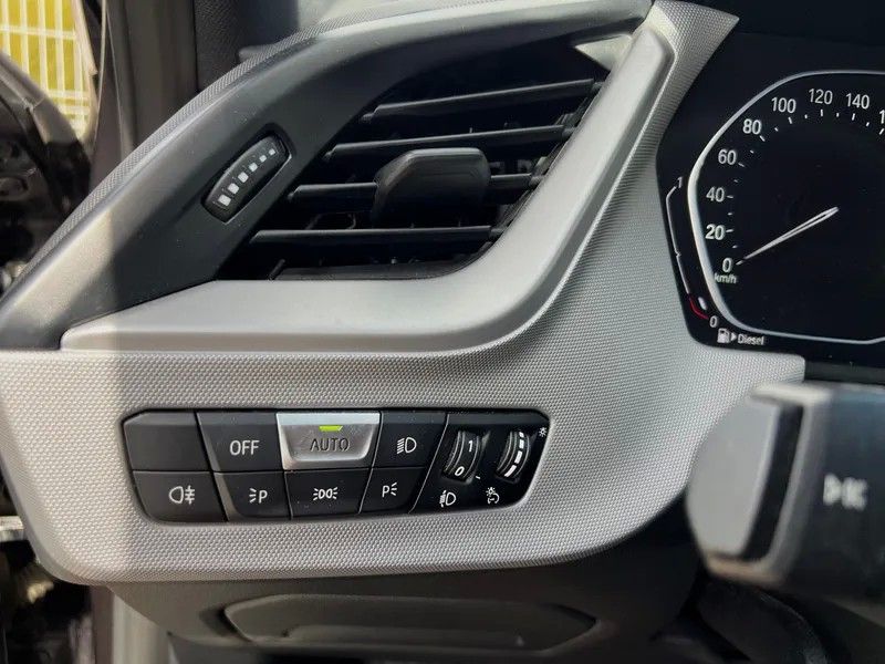 bmw-serie-1-2020-diesel-1496cc