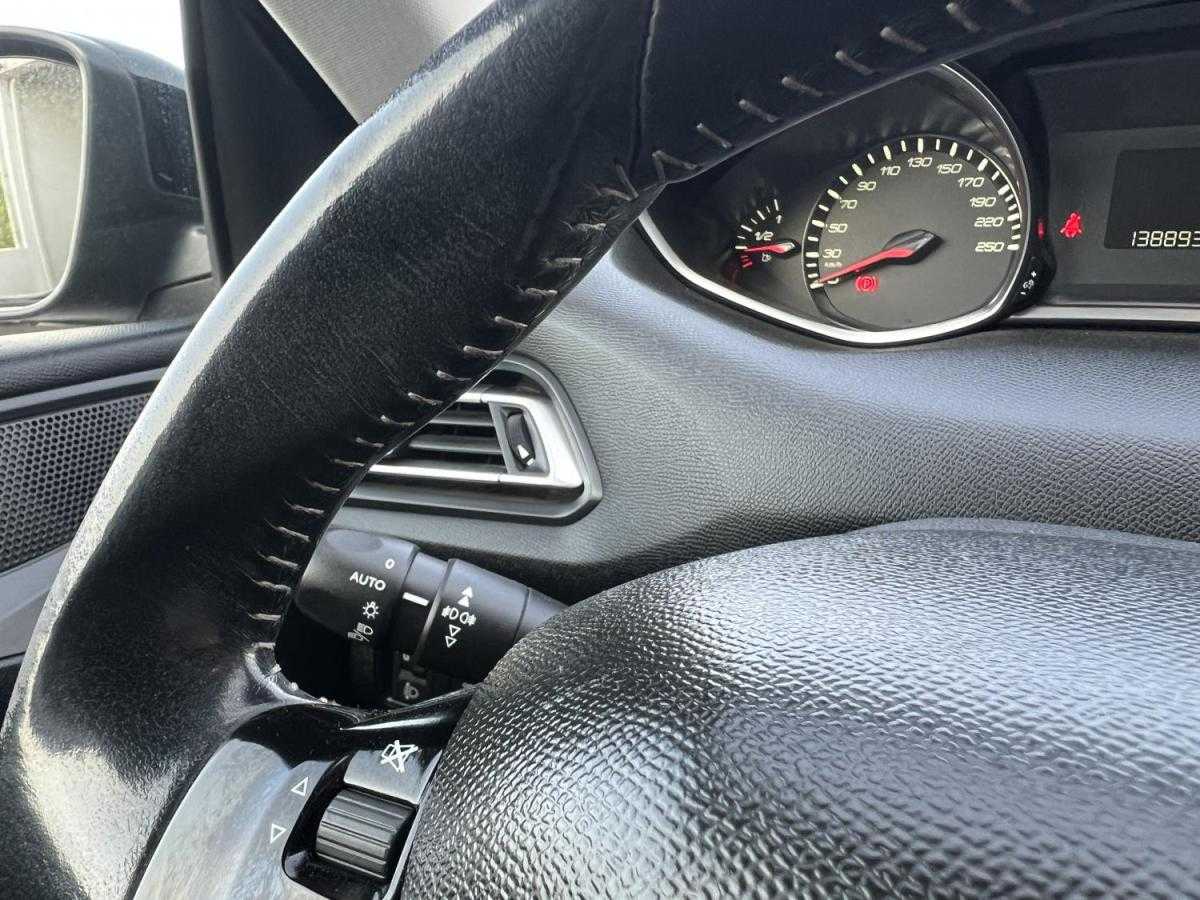 peugeot-308-2016-diesel-1560cc