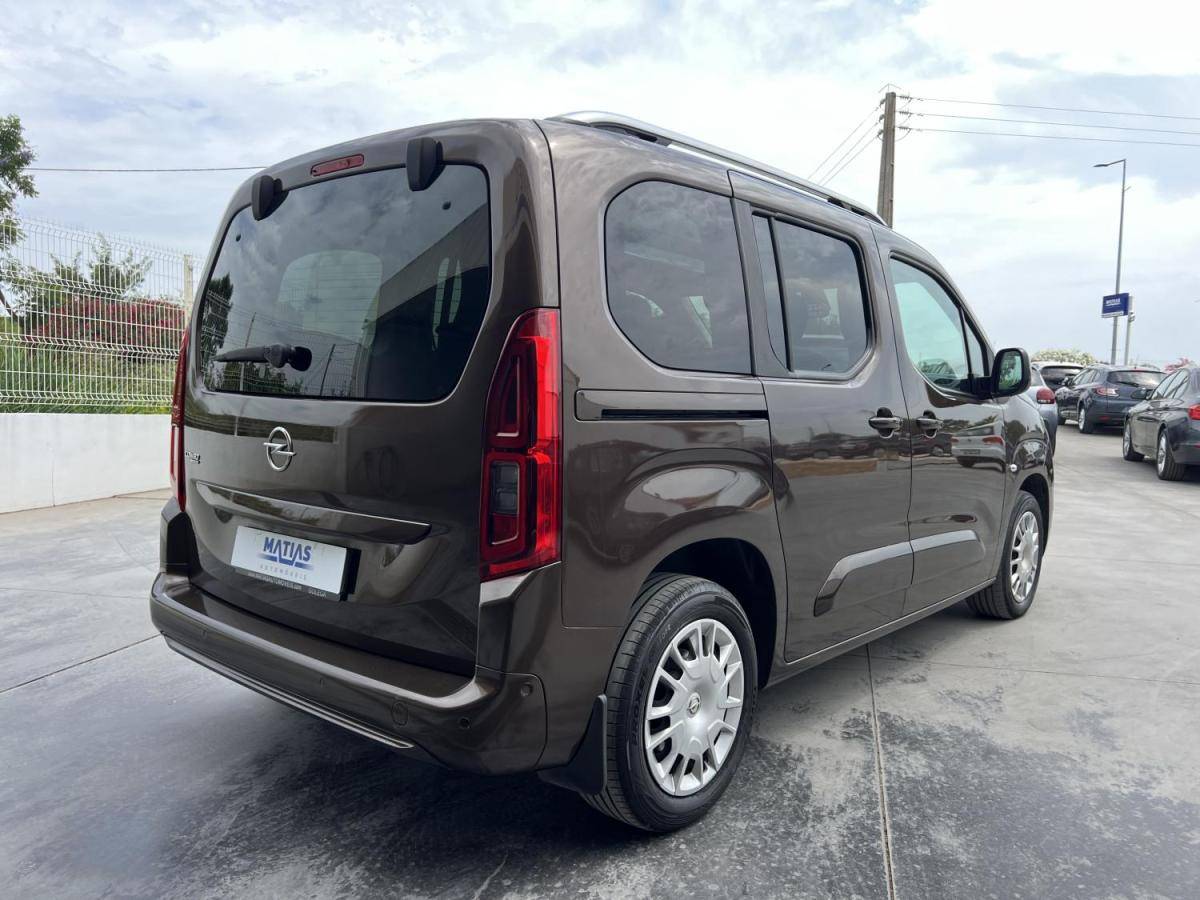 opel-combo-2018-diesel-1499cc