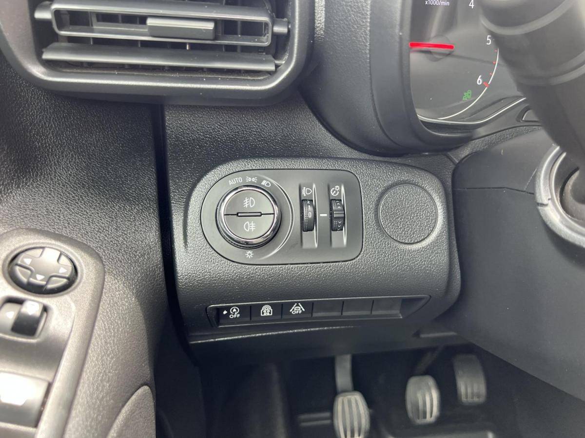 opel-combo-2018-diesel-1499cc