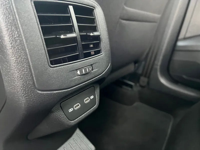 volkswagen-t-roc-2024-gasolina-999cc