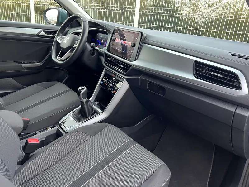 volkswagen-t-roc-2024-gasolina-999cc