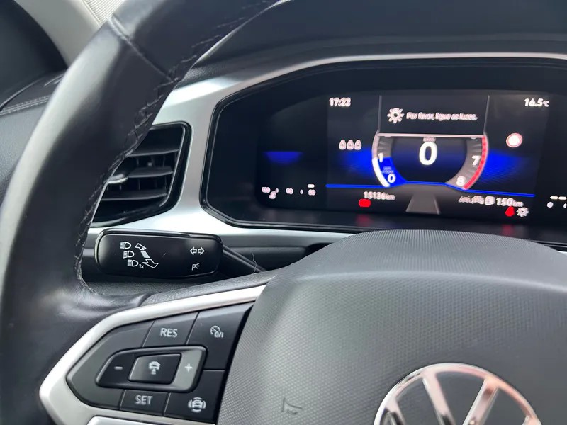 volkswagen-t-roc-2024-gasolina-999cc