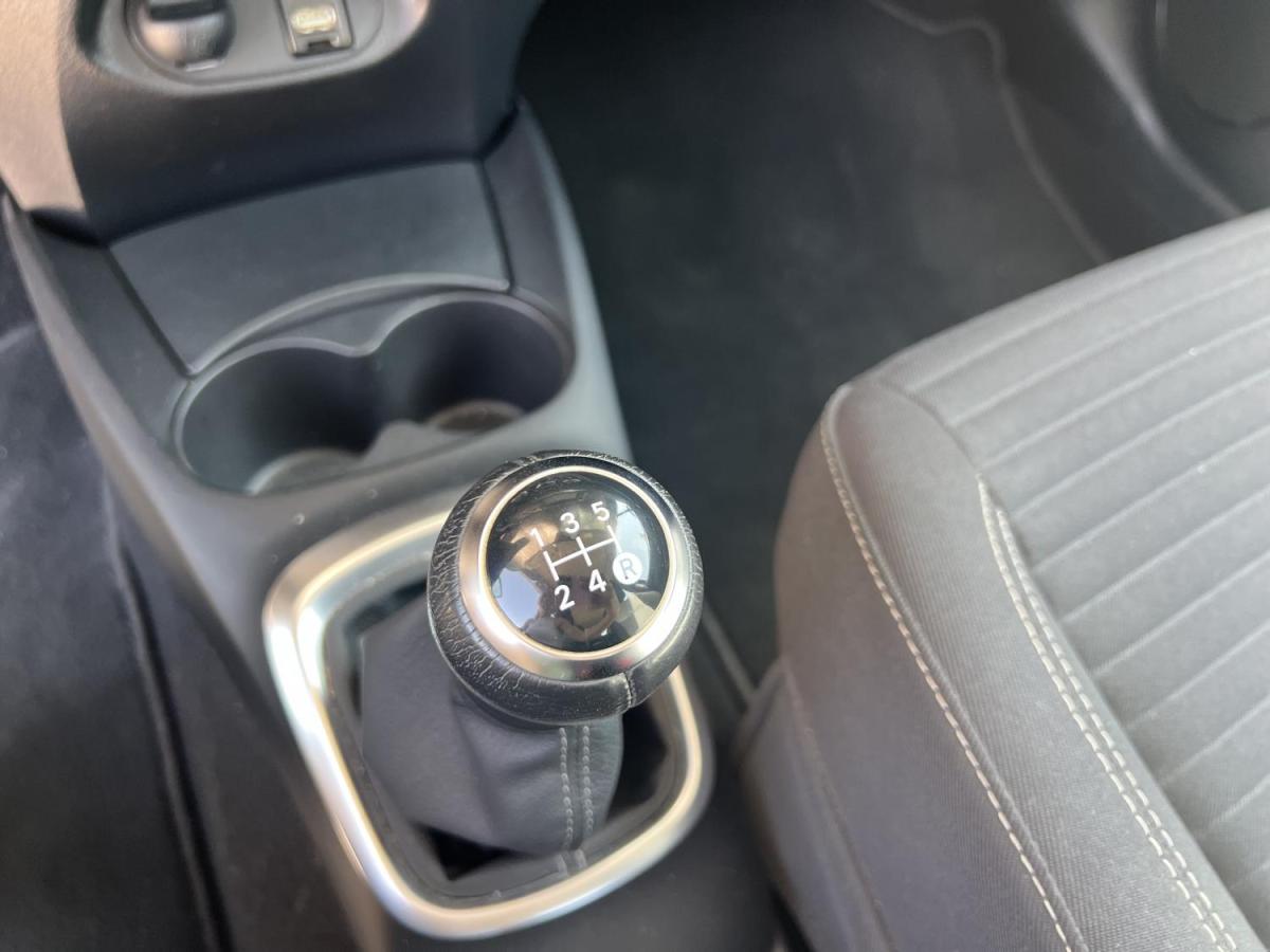 toyota-yaris-2020-gasolina-998cc