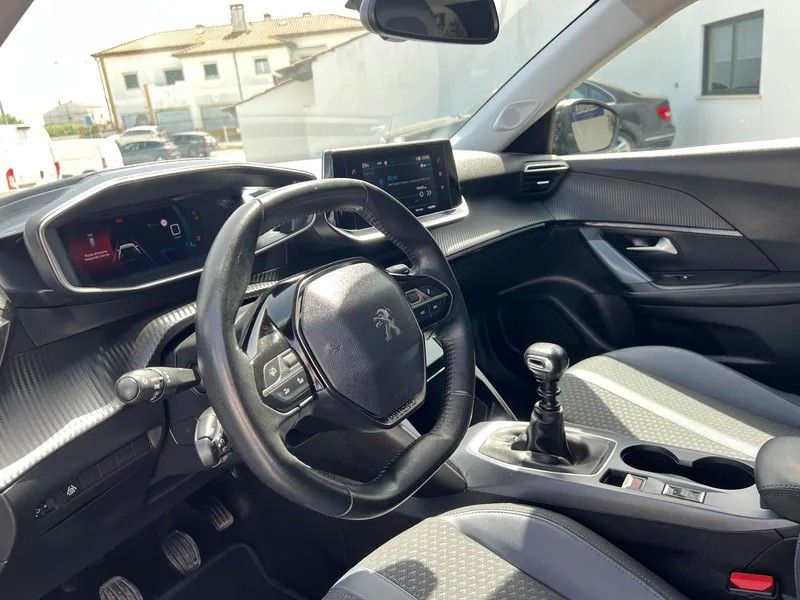 peugeot-2008-2020-gasolina-1199cc