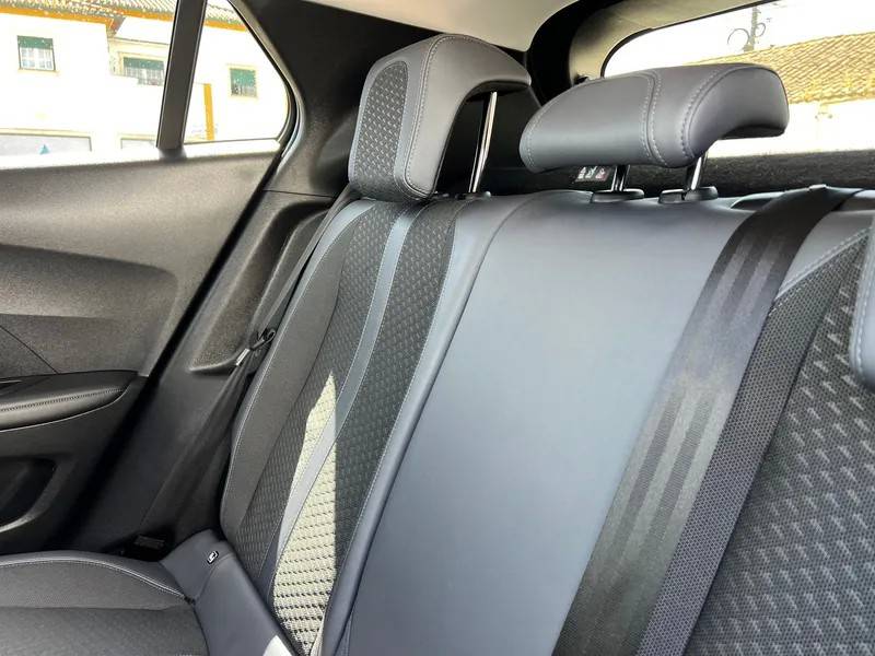 peugeot-2008-2020-gasolina-1199cc