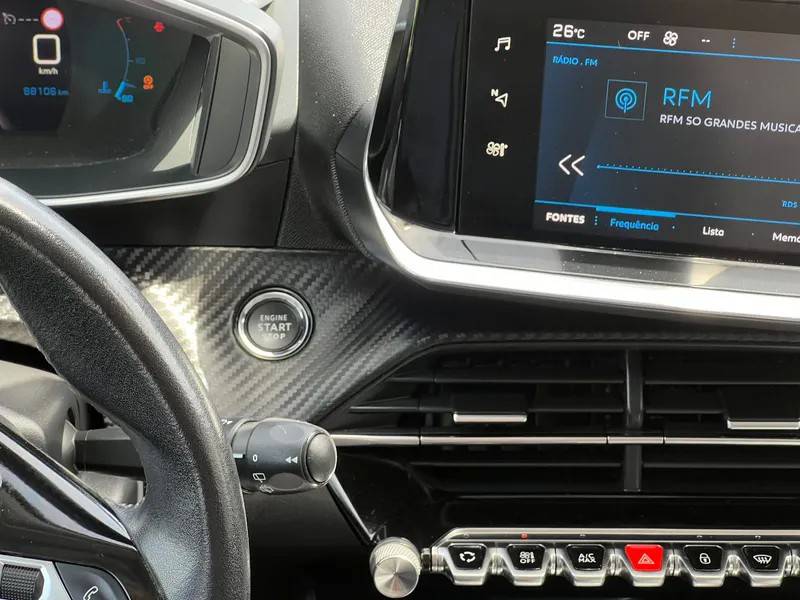peugeot-2008-2020-gasolina-1199cc