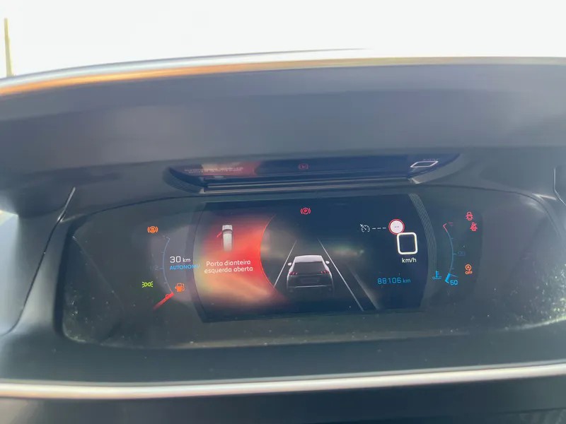 peugeot-2008-2020-gasolina-1199cc