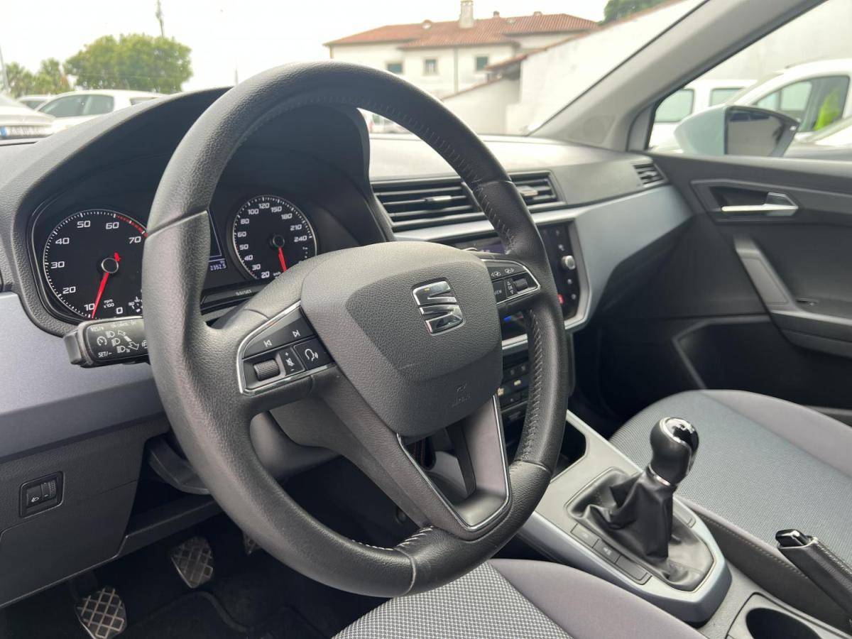 seat-arona-2021-gasolina-999cc