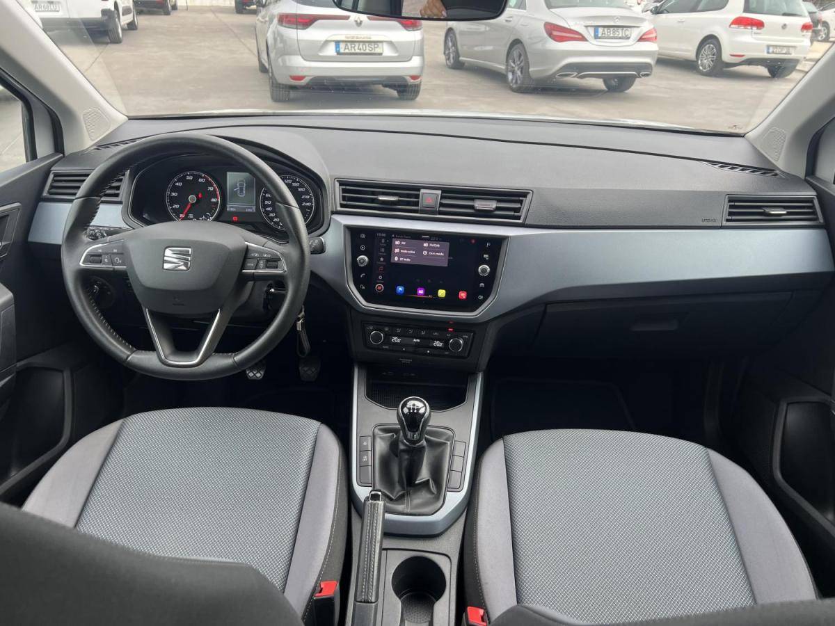 seat-arona-2021-gasolina-999cc