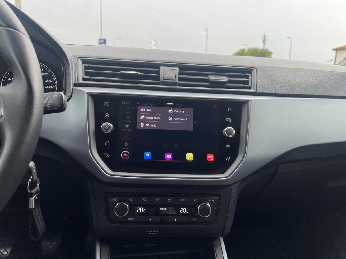 seat-arona-2021-gasolina-999cc