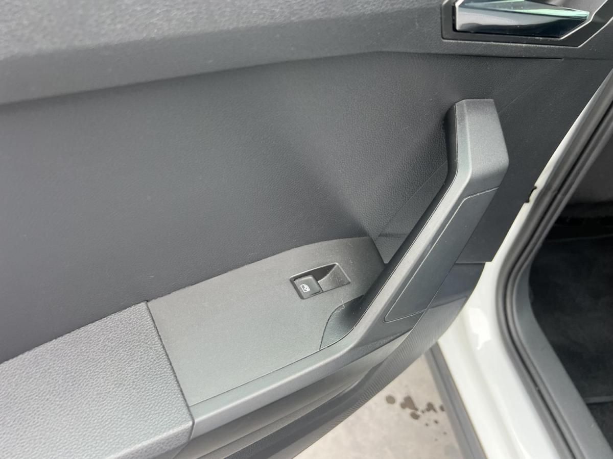 seat-arona-2021-gasolina-999cc