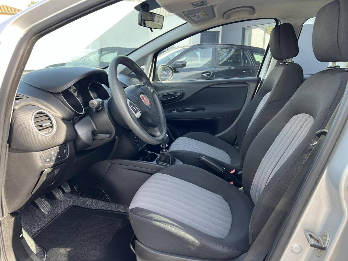 fiat-punto-2018-gasolina-1242cc