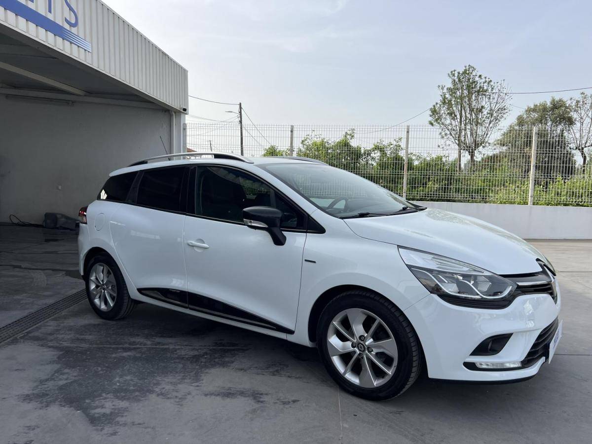 renault-clio-sport-tourer-2016-diesel-1461cc