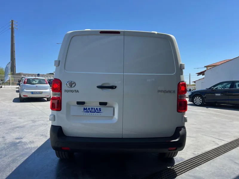 toyota-proace-2021-diesel-1499cc