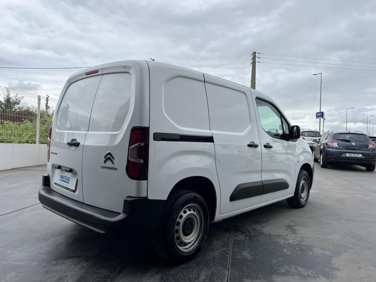 citroen-berlingo-2021-diesel-1499cc