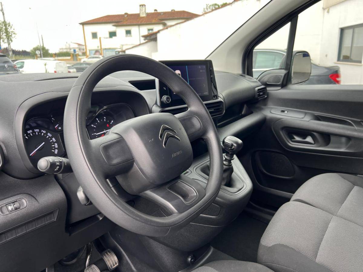 citroen-berlingo-2021-diesel-1499cc