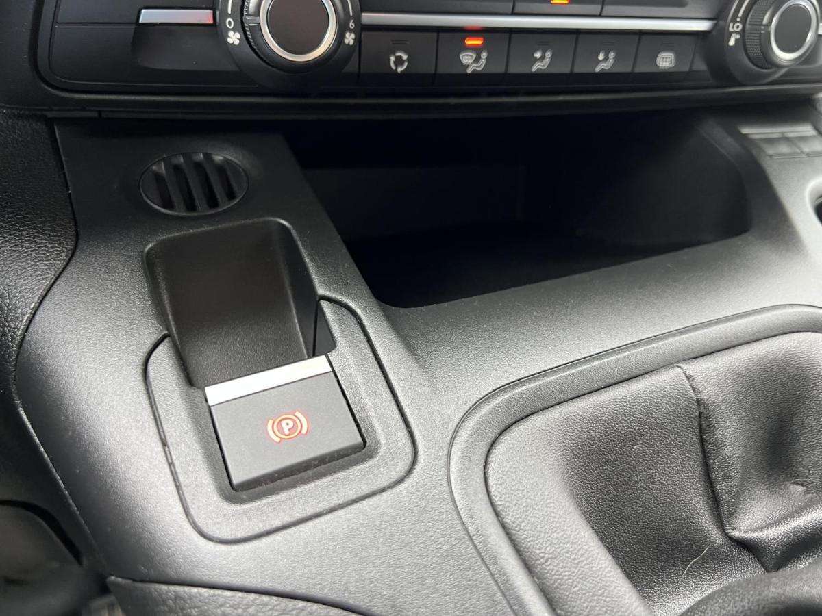 citroen-berlingo-2021-diesel-1499cc