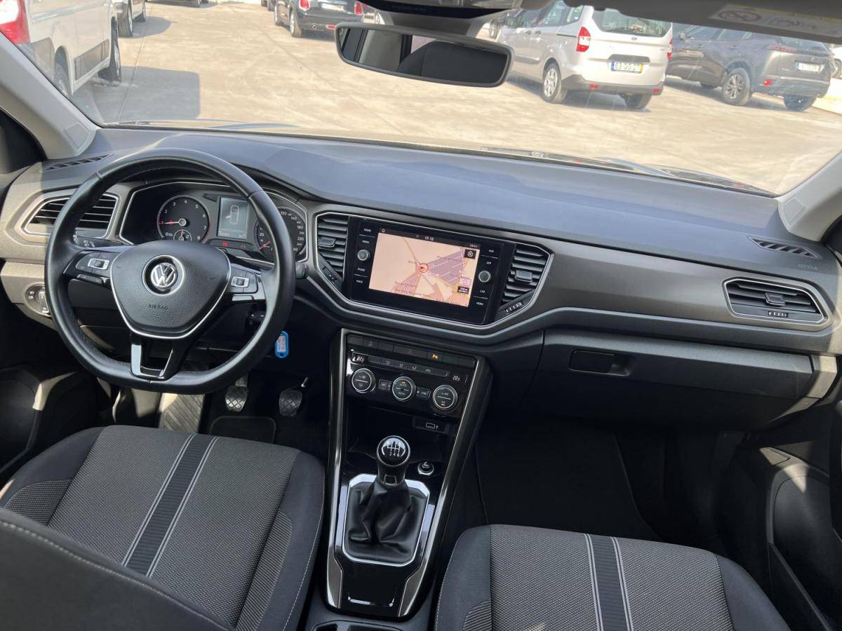 volkswagen-t-roc-2018-gasolina-999cc