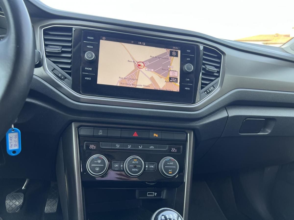 volkswagen-t-roc-2018-gasolina-999cc