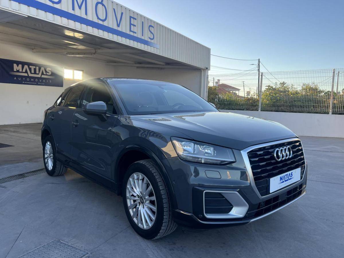 audi-q2-2020-gasolina-999cc